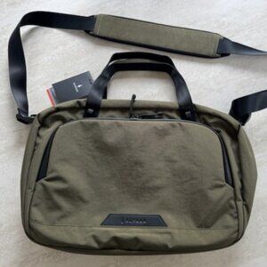 Alpaka Bravo Brief Bag NWT